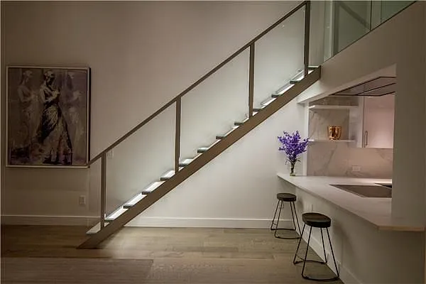 Sold by Hirsch Enterprises Incorporated | media 22