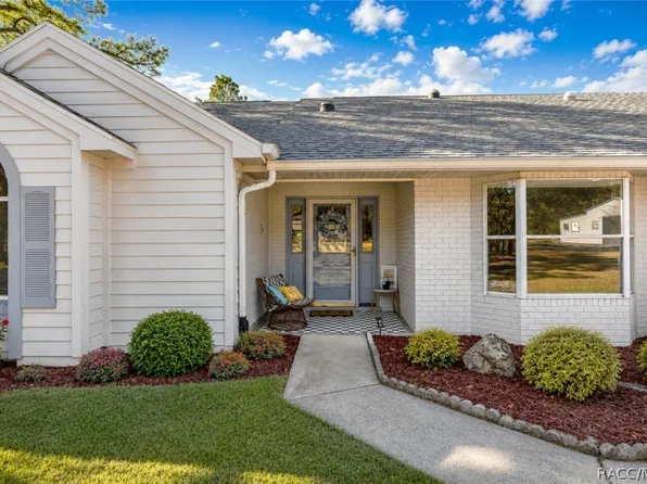 9600 N Holyoak Ter, Dunnellon, FL 34433