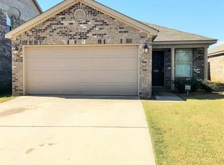 108 Pitts Griffin Dr, Madison, AL 35756