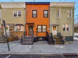 11A W 19th St, Weehawken, NJ 07086