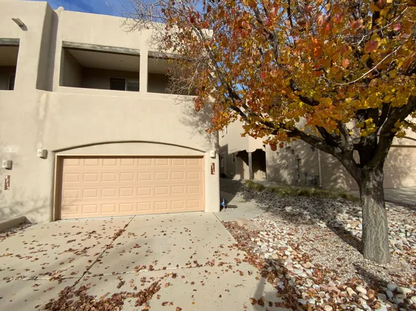 8719 Desert Fox Way NE, Albuquerque, NM 87122