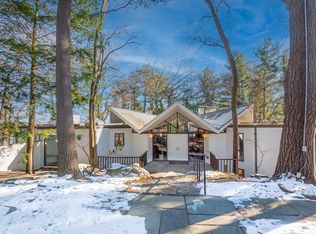 20 Huckleberry Hill Rd, Lincoln, MA 01773