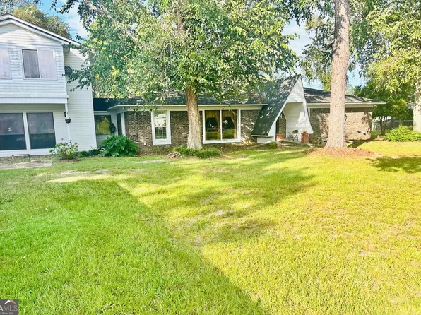 790 Jekyll Rd, Baxley, GA 31513