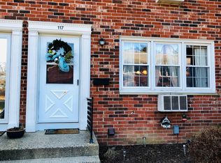 117 Hadley Village Rd #117, South Hadley, MA 01075