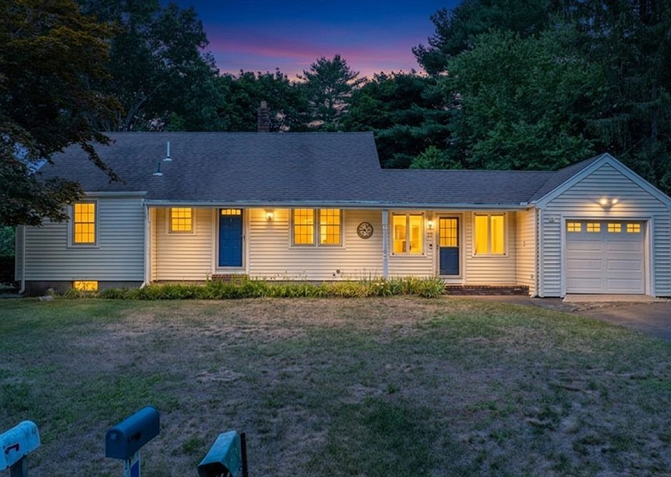 1st image of 23 Meadow Brook Rd
