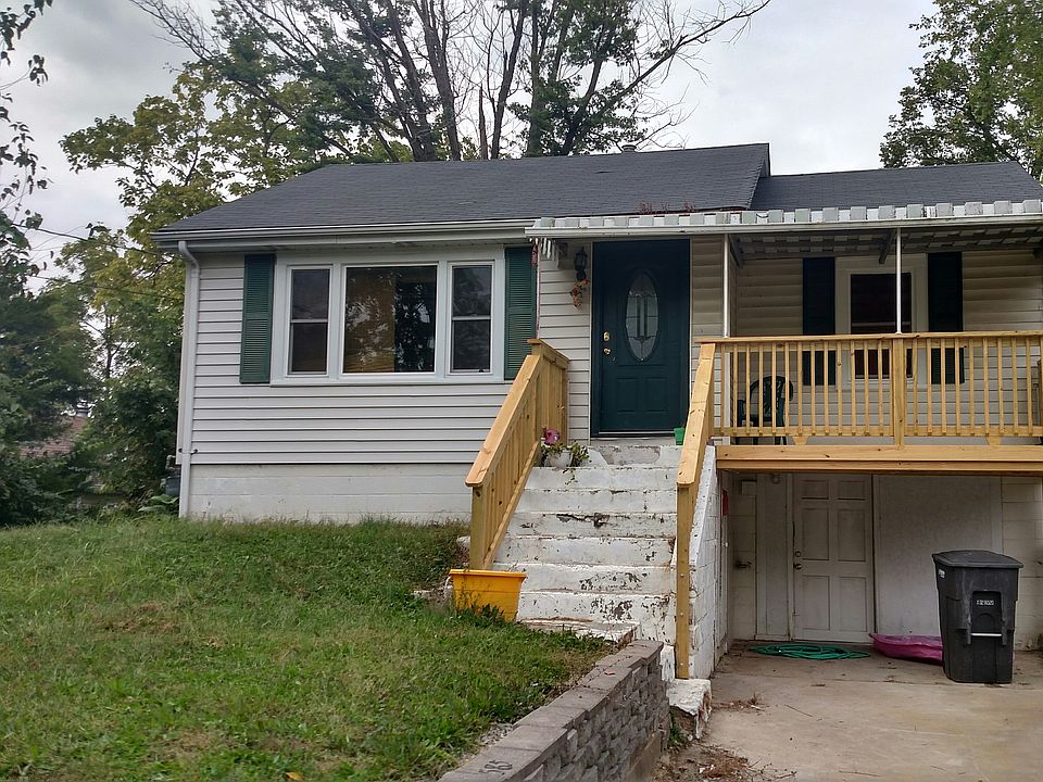 1st image of 585 Cap Au Gris St