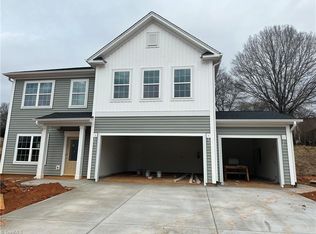 6130 Joshua Creek Ln, Clemmons, NC 27012