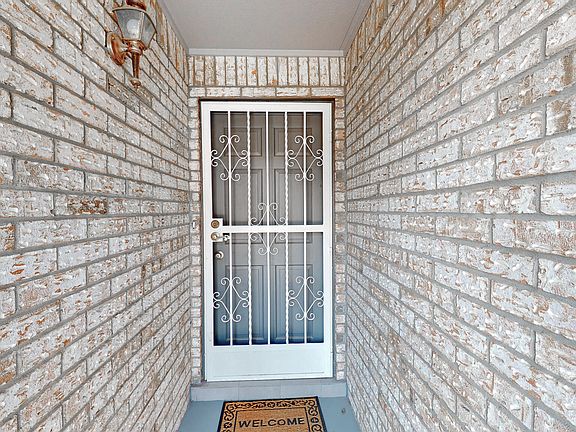 4th image of 11676 Norman Montion Dr