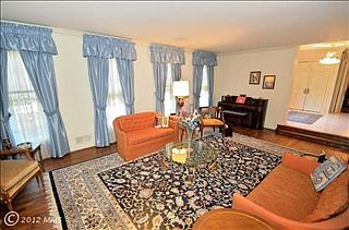 4th image of 9905 Conestoga Way