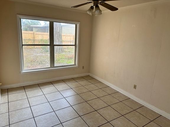 5th image of 8353 Lawfin St S
