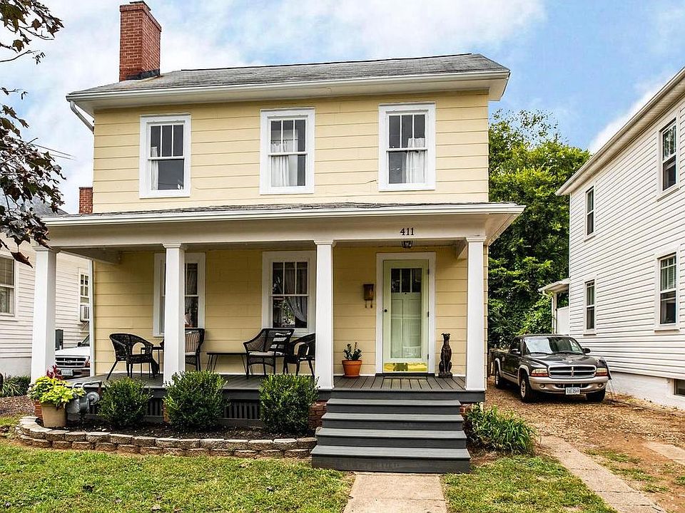 4 story Colonial w/unbelievable potential
