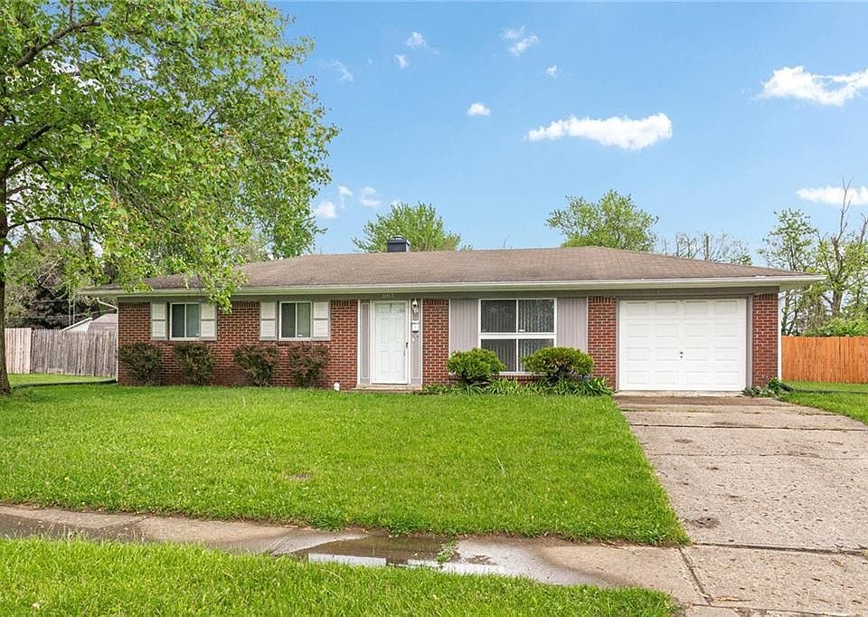 1st image of 3163 N Roseway Dr