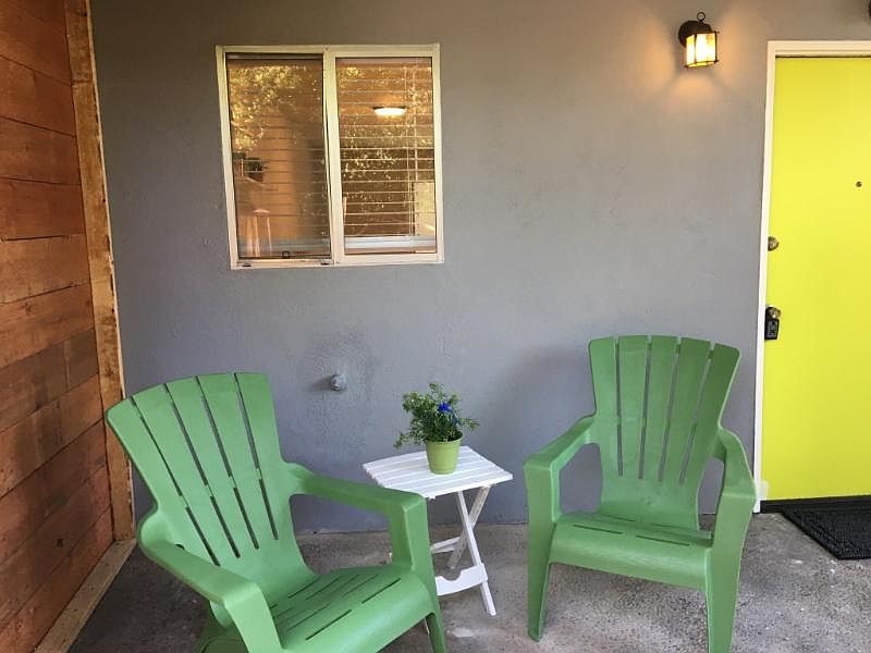 1st image of 104 Christel Oaks Dr
