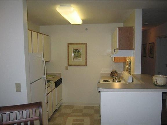 5th image of 200 Vinings Way