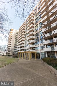 4141 N Henderson Rd APT 1116, Arlington, VA, 22203