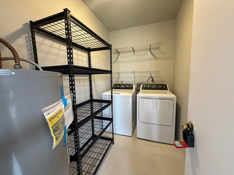 1575 Monte Vista Dr #4 — Photo 18