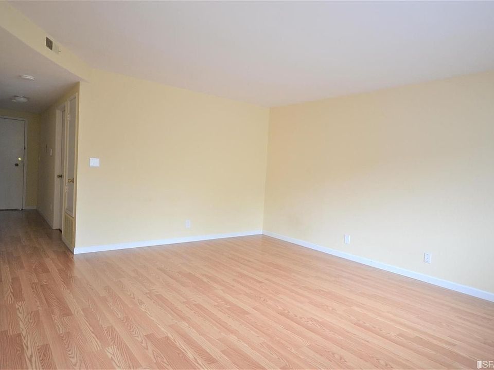 1st image of 170 Blake St APT 2