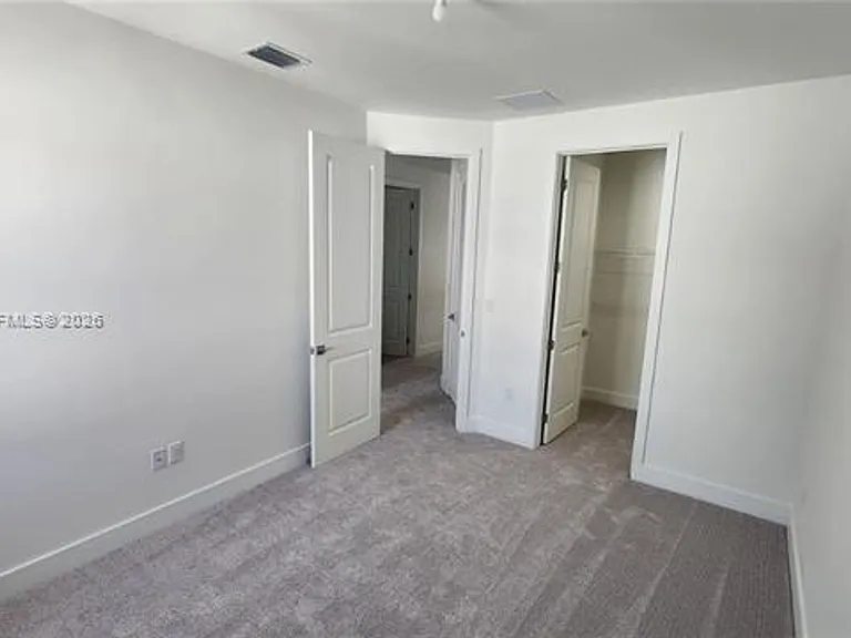 8119 NW 42nd St — Photo 17