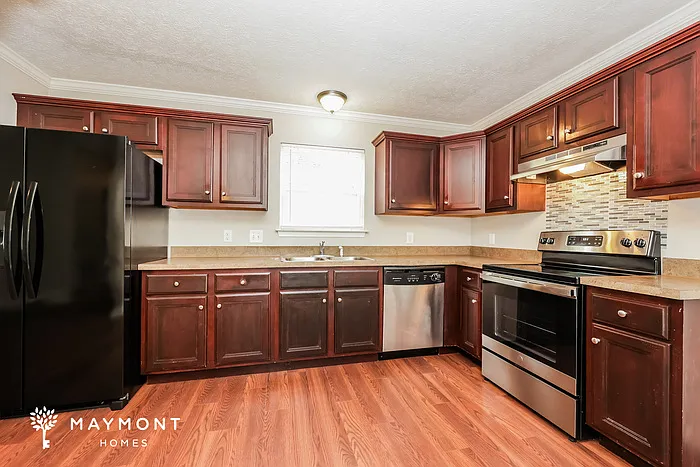 110 Meadow St — Photo 4
