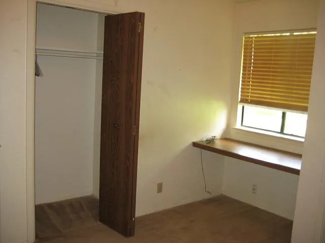 12407 Tree Line Dr #B — Photo 10