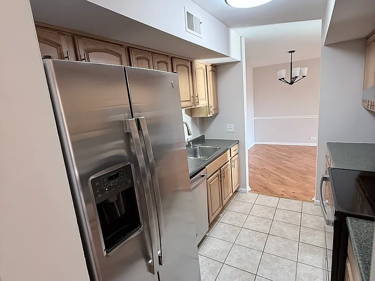 530 Shorely Dr #204 — Photo 6