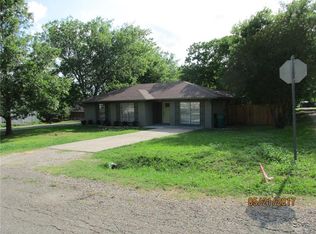 200 S Morrow St, Blue Ridge, TX 75424