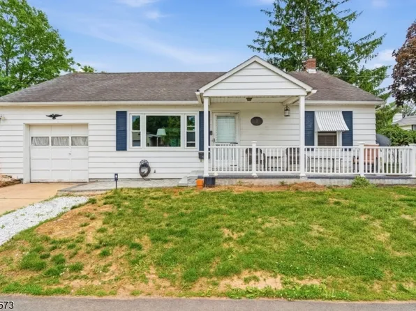 1 Pearl Pl, Franklin Twp., NJ 08873