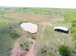 424 Arena Rd, Henrietta, TX 76365