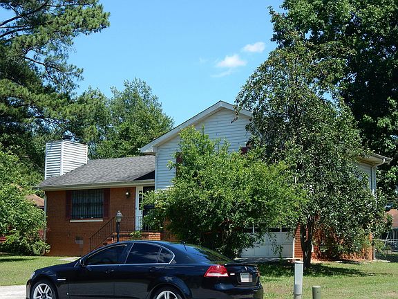 4th image of 5580 Glen Haven Dr