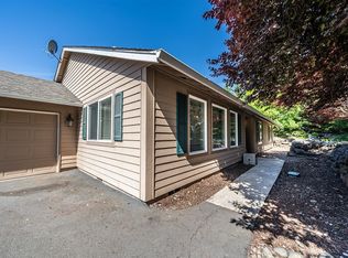 1436 Moon Ter, Medford, OR
