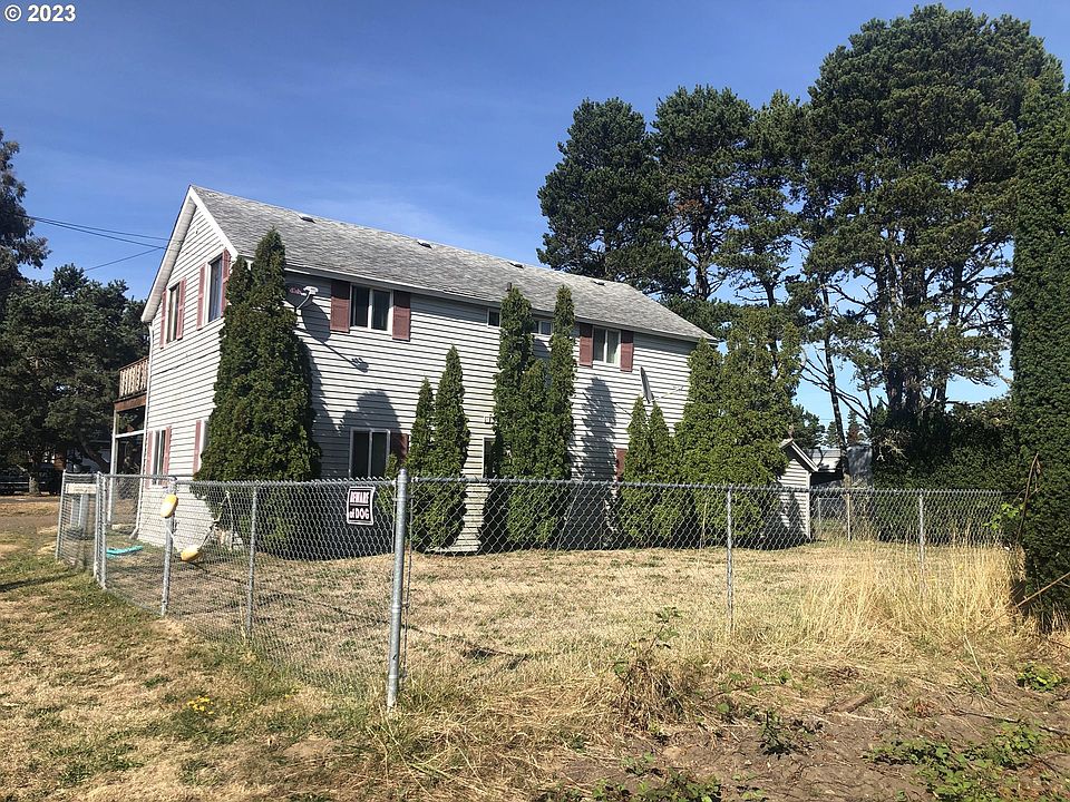 2nd image of 898 5th Ave