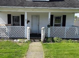 226 Ingram Ave, Flemingsburg, KY 41041