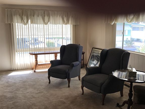 3rd image of 2300 E Valley Pkwy Spc 232