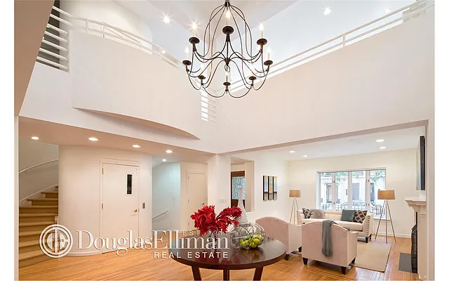 Sold by Douglas Elliman | media 25