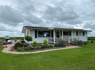 7281 N 1750 East Rd, Bloomington, IL 61705