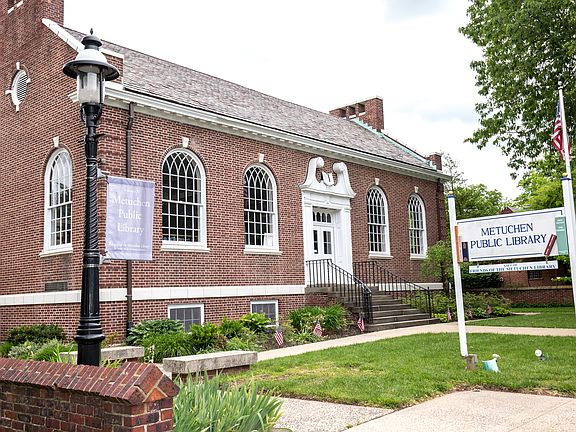 Metuchen Public Library