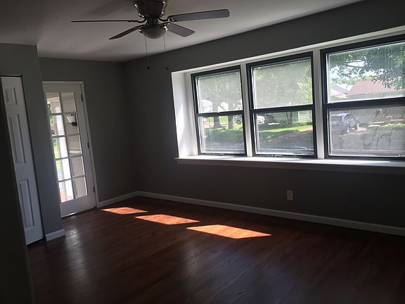 3rd image of 6051 Archwood Ln
