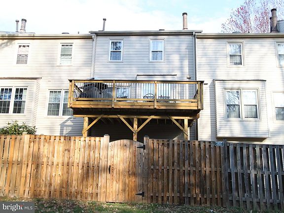 4th image of 4770 Gainsborough Dr