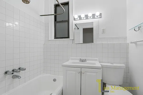 Rented by Lisa Management Inc | media 21