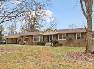 346 Saint Joseph St, Kannapolis, NC 28083