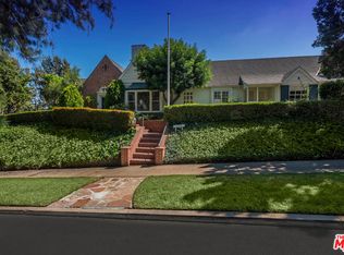 10450 Bainbridge Ave, Los Angeles, CA 90024