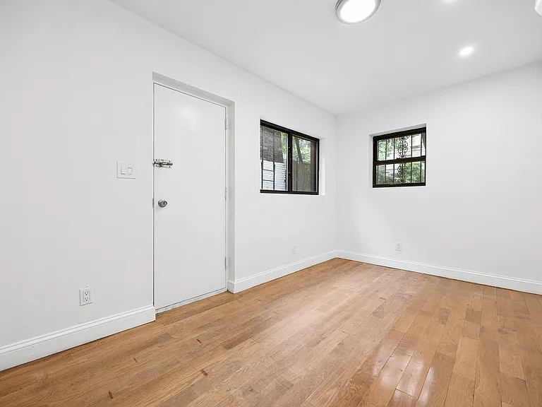 521 Decatur St #1C — Photo 14