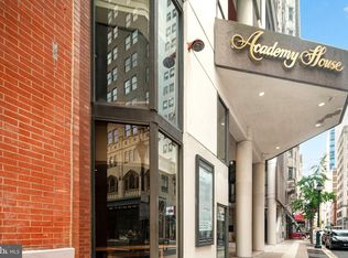 1420 Locust St APT 33R, Philadelphia, PA 19102