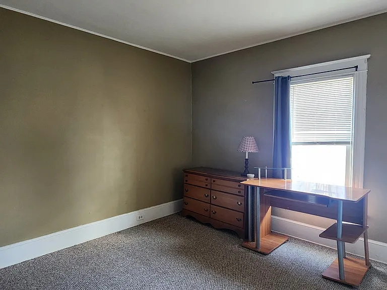 46 Lagrange Ave — Photo 12