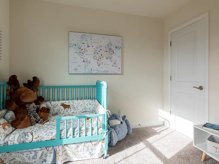 335 John Adams Dr — Photo 20
