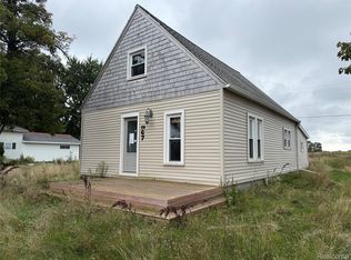 267 W Lincoln Rd, Alma, MI 48801