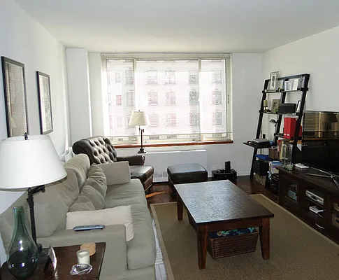 Rented by Boulevard Residentials | media 11