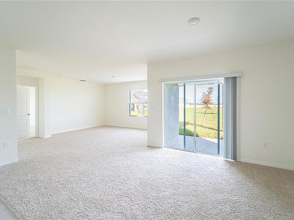 3rd image of 1811 Silverbell Loop
