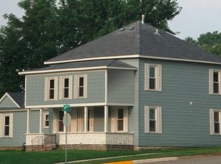 400 S Main St #1, Pine Island, MN 55963