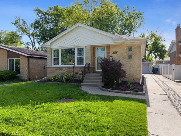 604 Lavergne Ave, Wilmette, IL 60091